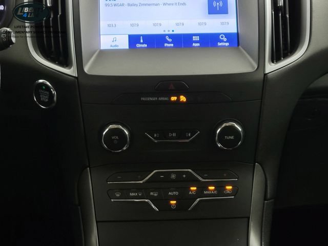 Certified 2020 Ford Edge SE FWD image 26