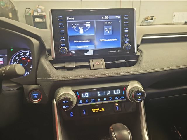Used 2020 Toyota RAV4 XLE w/ Convenience Package AWD/4WD image 20