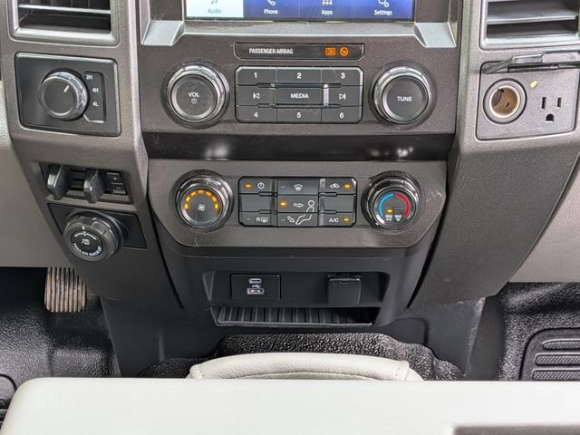 Certified 2020 Ford F350 XL w/ STX Appearance Package AWD/4WD image 29