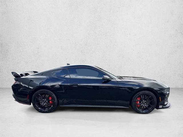 Certified 2025 Ford Mustang GT Premium RWD image 4
