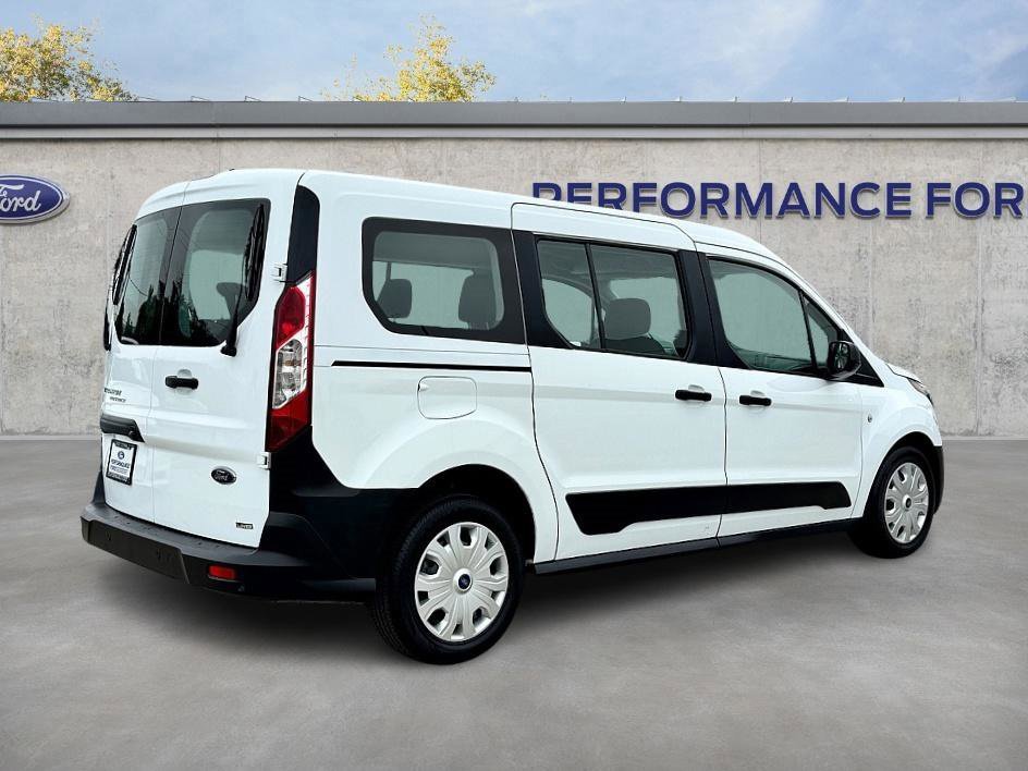 Certified 2022 Ford Transit Connect XL image 4