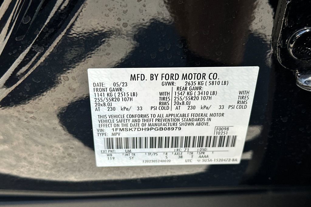 Certified 2023 Ford Explorer XLT w/ Equipment Group 202A RWD image 33