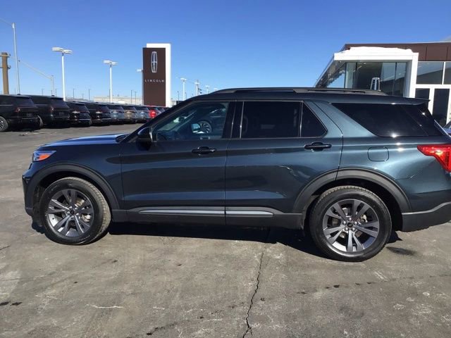 Certified 2023 Ford Explorer XLT w/ Equipment Group 202A AWD/4WD image 2