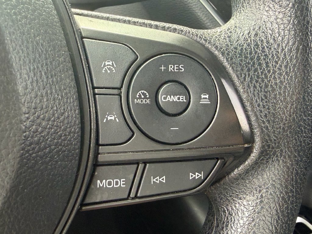 Used 2024 Toyota Corolla LE FWD image 26