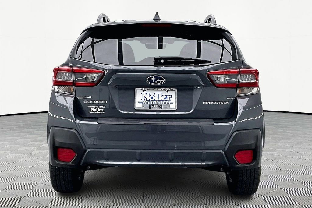 Used 2023 Subaru Crosstrek 2.0i Premium AWD/4WD image 3