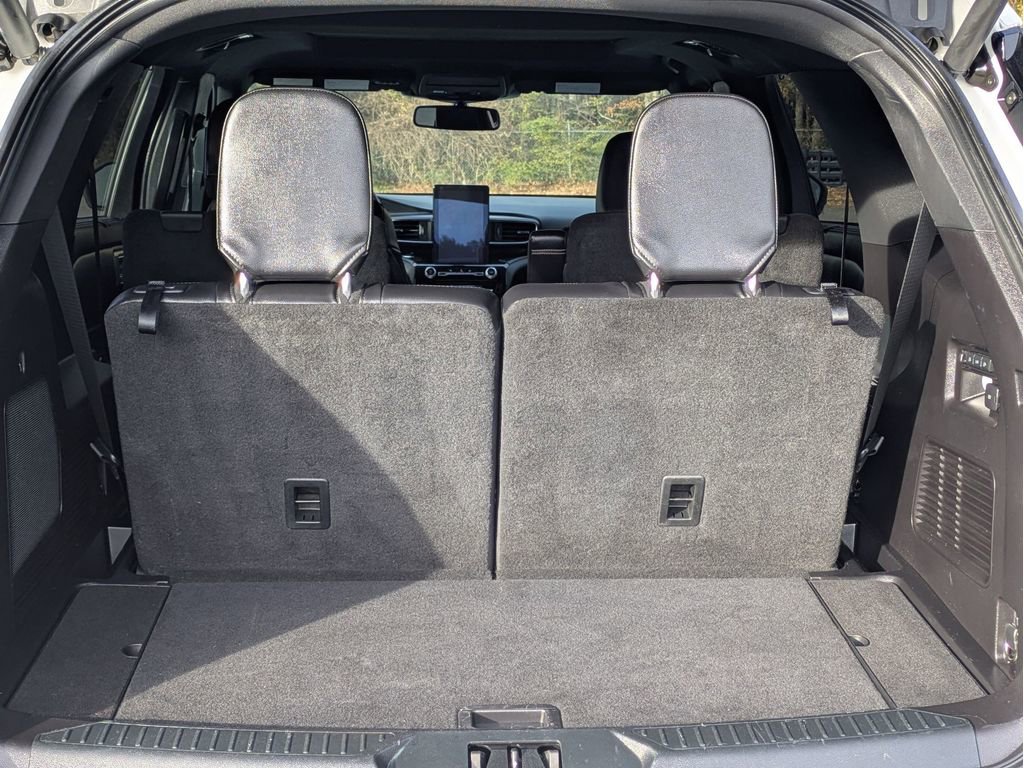 Certified 2021 Ford Explorer ST w/ Equipment Group 401A image 7