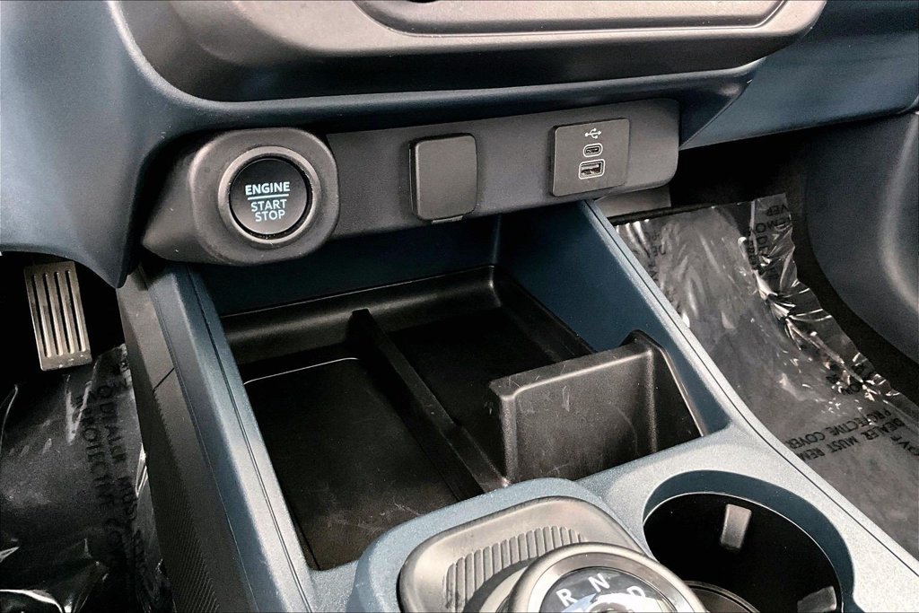 Certified 2025 Ford Maverick Lobo AWD/4WD image 33