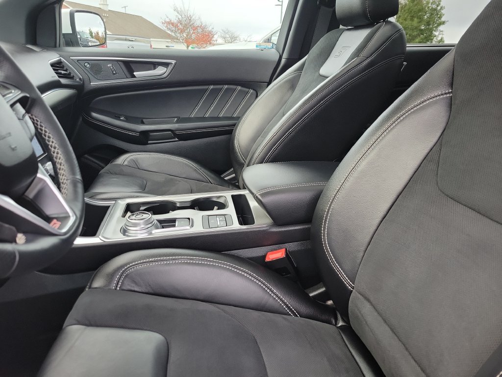Certified 2024 Ford Edge ST w/ Equipment Group 401A AWD/4WD image 20