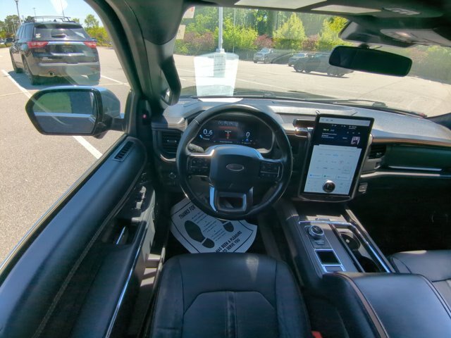 Certified 2022 Ford Expedition Platinum RWD image 32