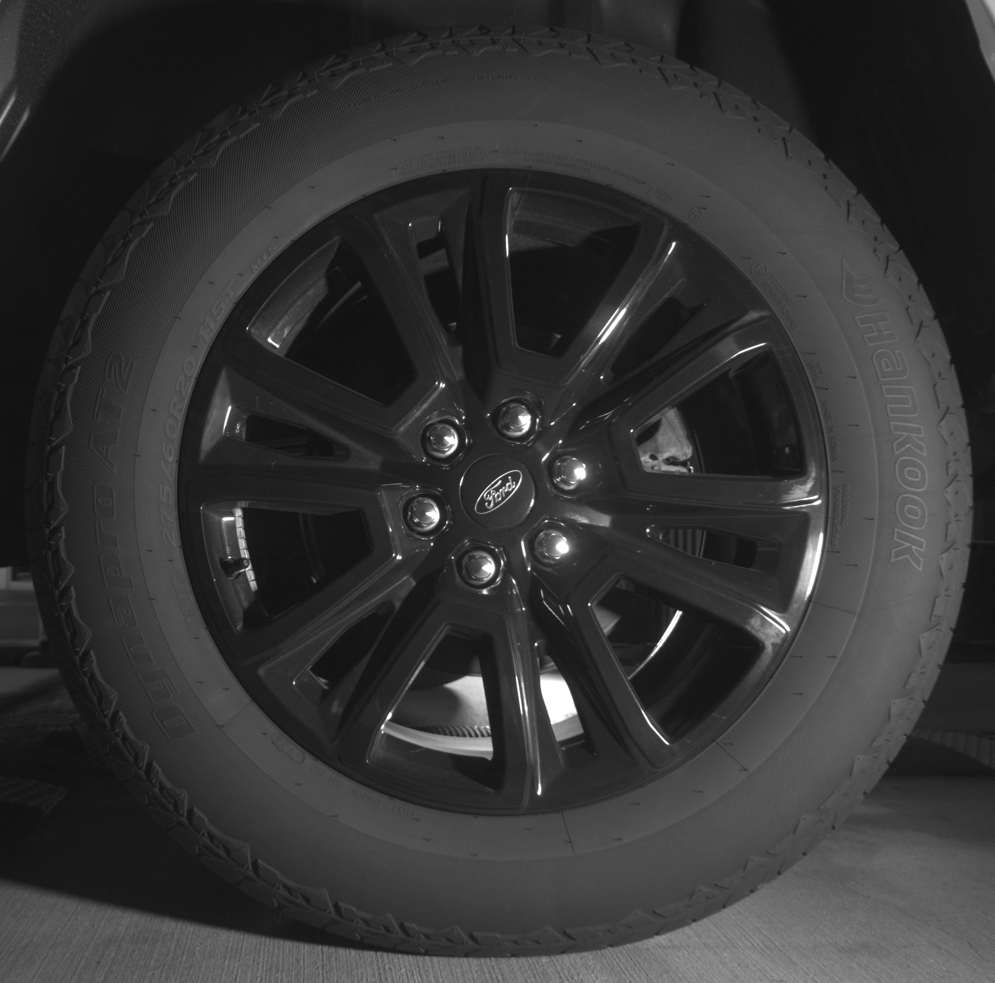 Certified 2024 Ford F150 Platinum w/ FX4 Off-Road Package AWD/4WD image 10