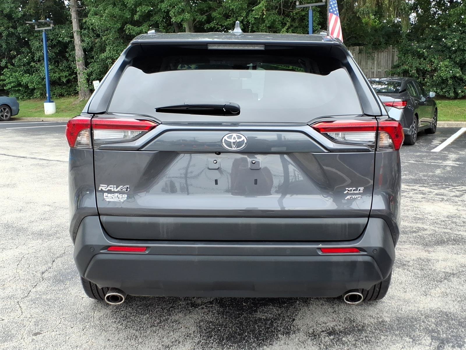 Used 2024 Toyota RAV4 XLE Premium w/ Weather Package AWD/4WD image 4