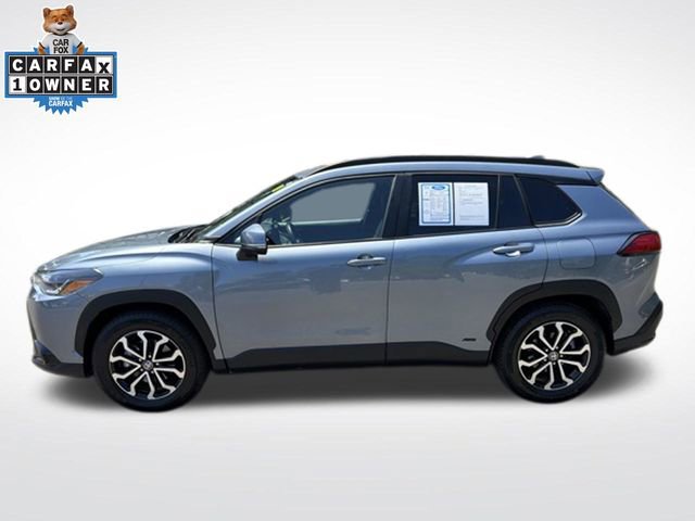 Used 2023 Toyota Corolla Cross AWD Hybrid w/ Moonroof Package image 4