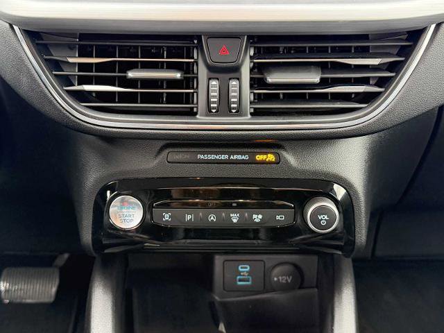 Certified 2023 Ford Escape Platinum image 16