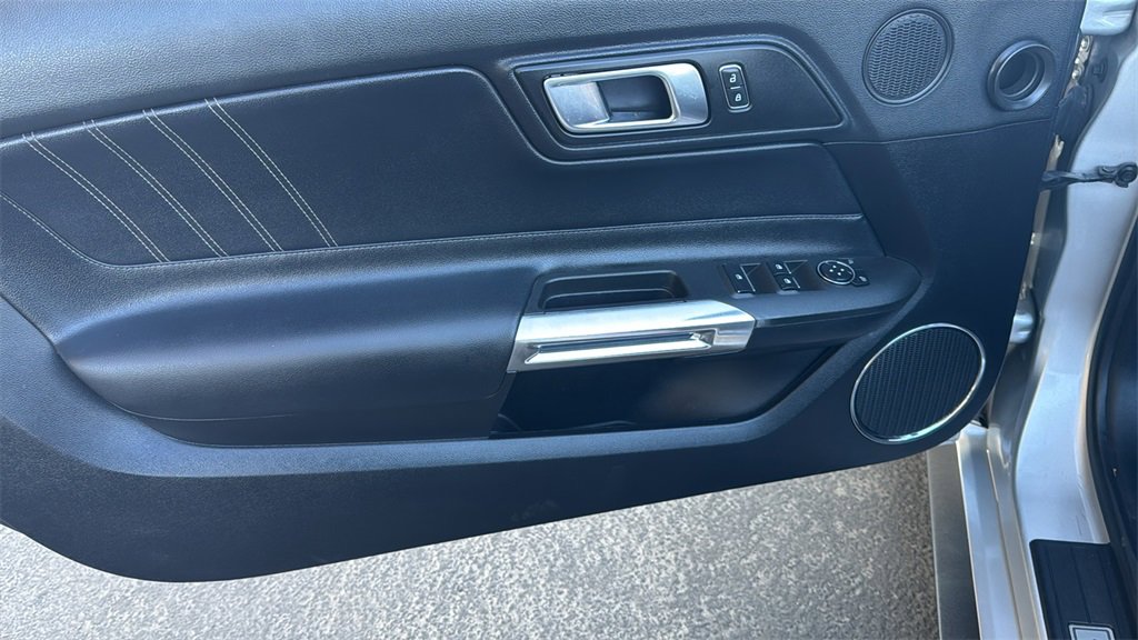 Certified 2019 Ford Mustang Premium image 18