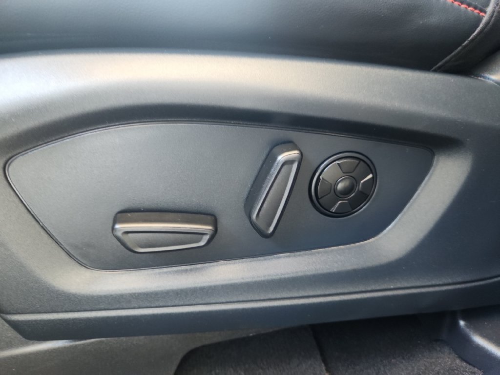 Certified 2025 Ford Explorer ST AWD/4WD image 26