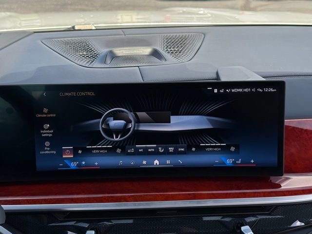 Used 2024 BMW ALPINA XB7 image 49