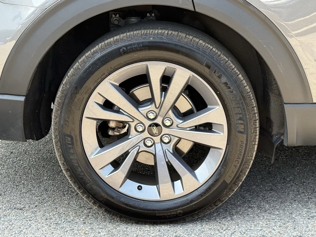 Certified 2023 Ford Explorer XLT w/ Equipment Group 202A image 11