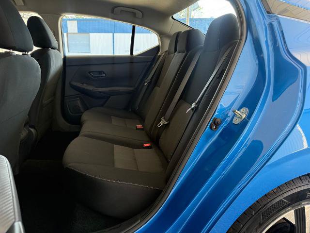 Used 2025 Nissan Sentra SV FWD image 8