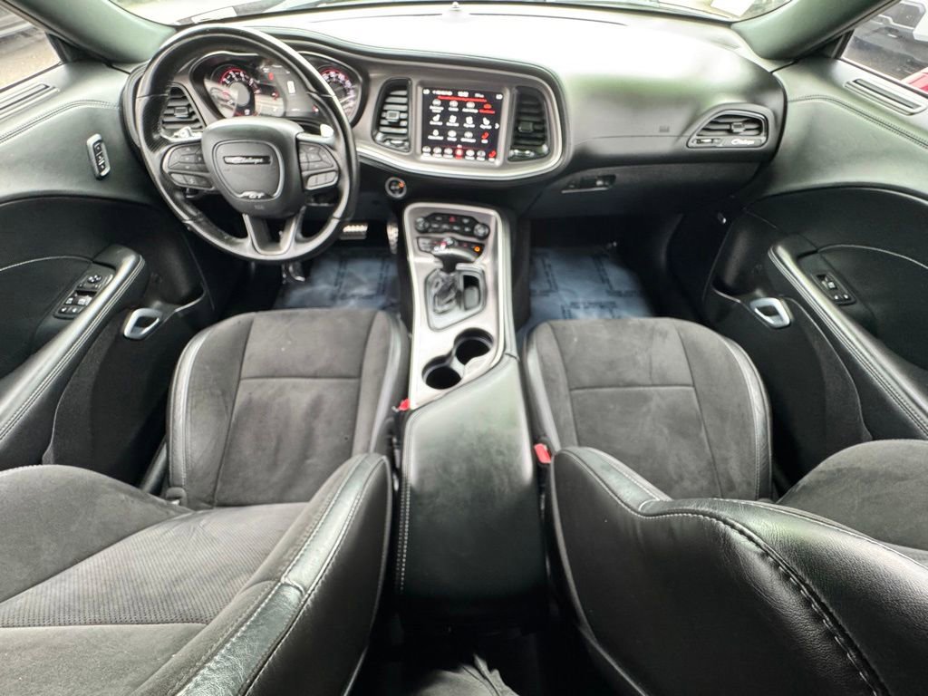 Used 2022 Dodge Challenger GT w/ Plus Package RWD image 43