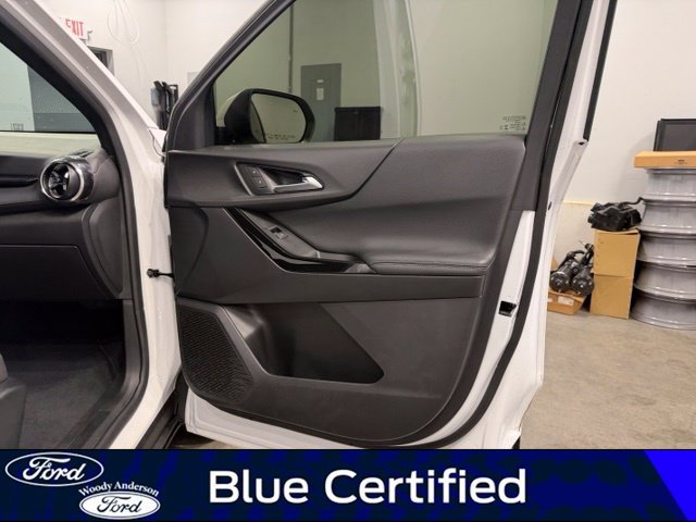 Used 2025 Chevrolet Equinox LT AWD/4WD image 26
