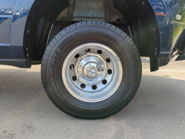 Used 2022 RAM 3500 Limited w/ Max Tow Package AWD/4WD image 11