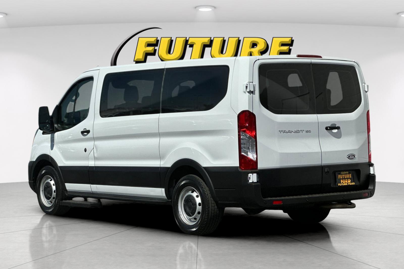 Certified 2021 Ford Transit 150 XL RWD image 5