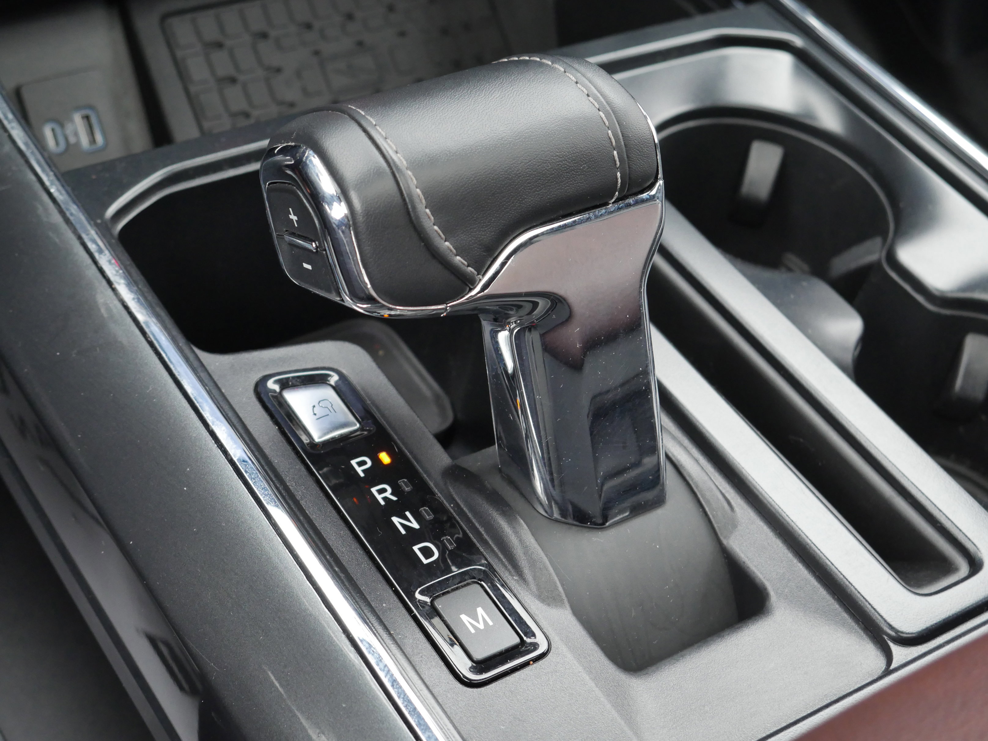 Certified 2023 Ford F150 Lariat w/ Equipment Group 502A High image 23