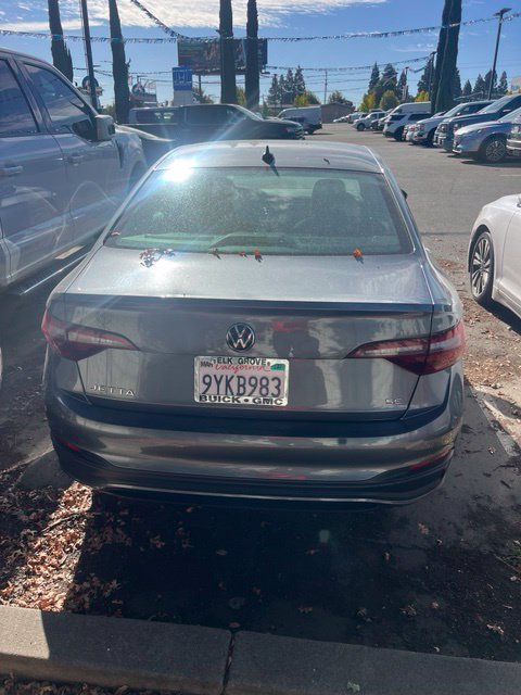 Used 2024 Volkswagen Jetta SE FWD image 9