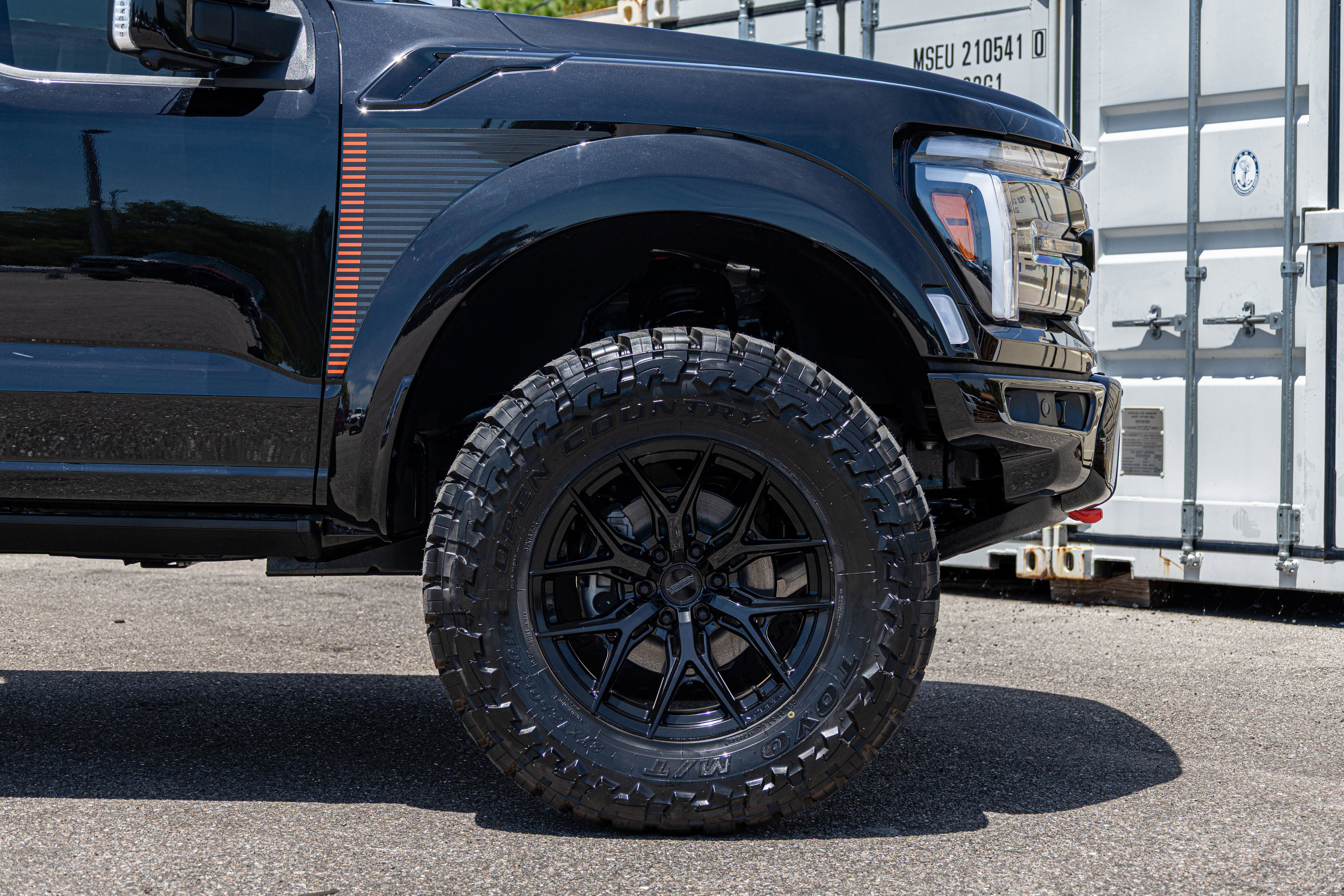 Certified 2026 Ford F150 Raptor w/ Equipment Group 803A Raptor R AWD/4WD image 12