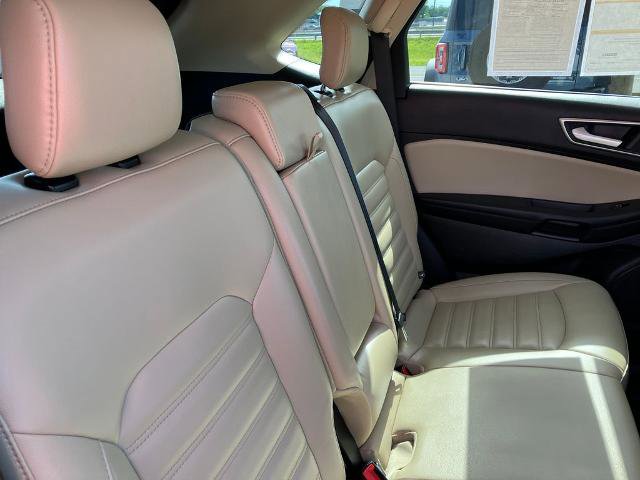 Certified 2024 Ford Edge SEL w/ Convenience Package AWD/4WD image 17
