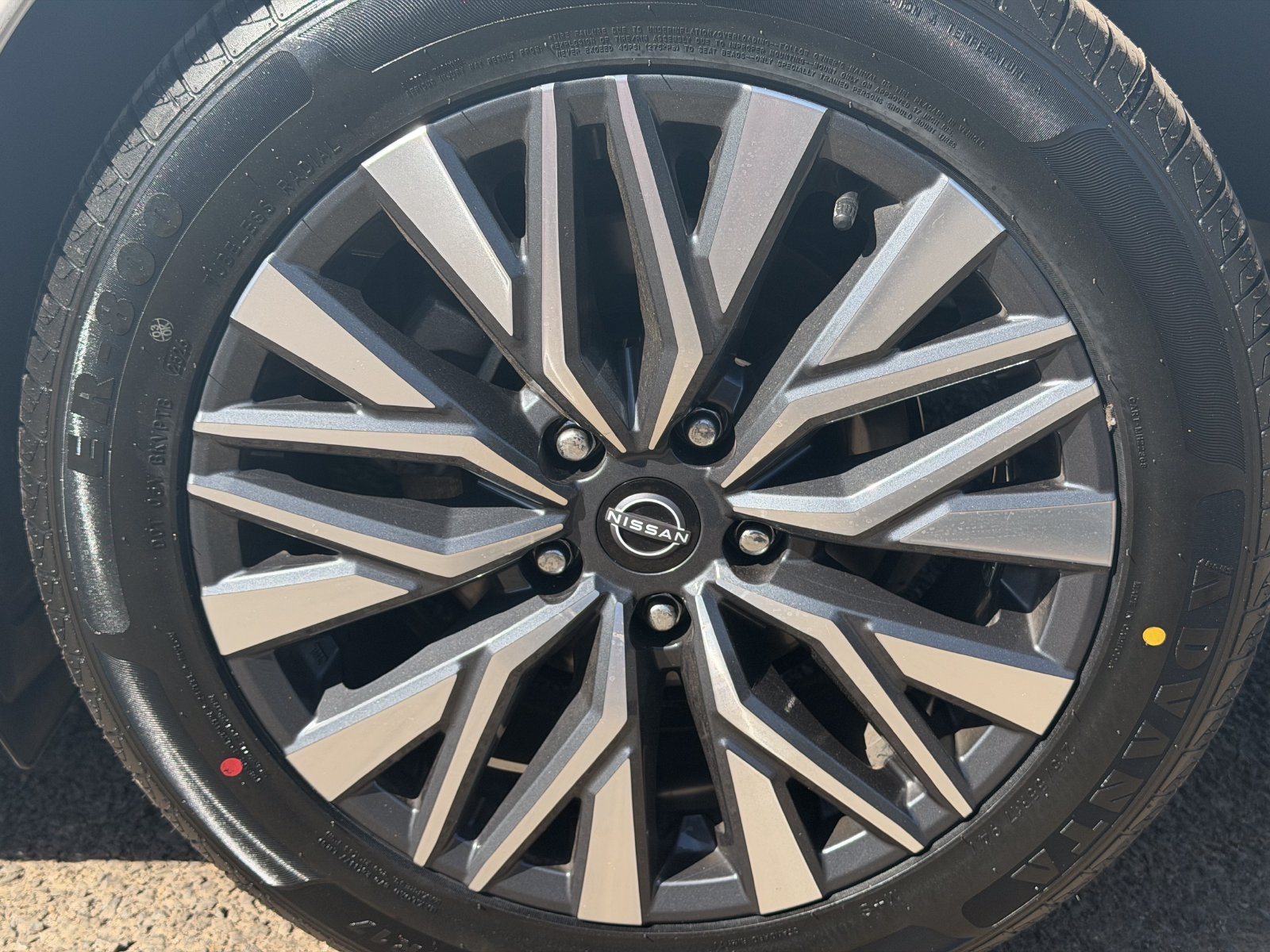 Used 2024 Nissan Altima 2.5 SV FWD image 7