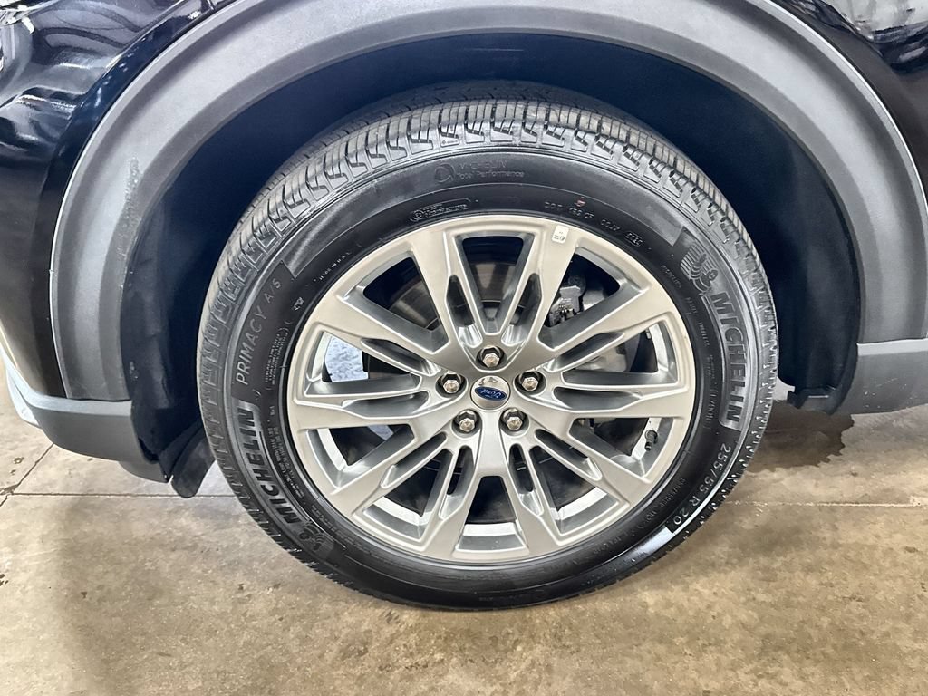 Certified 2026 Ford Explorer Platinum AWD/4WD image 33