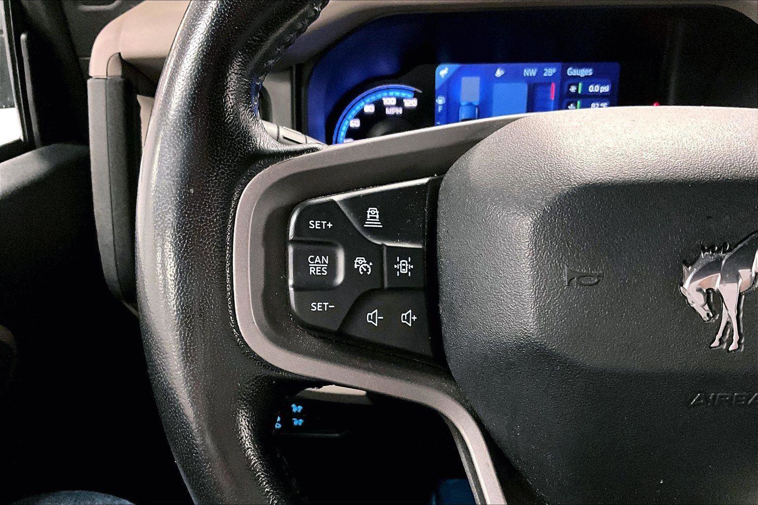 Certified 2022 Ford Bronco Wildtrak image 17