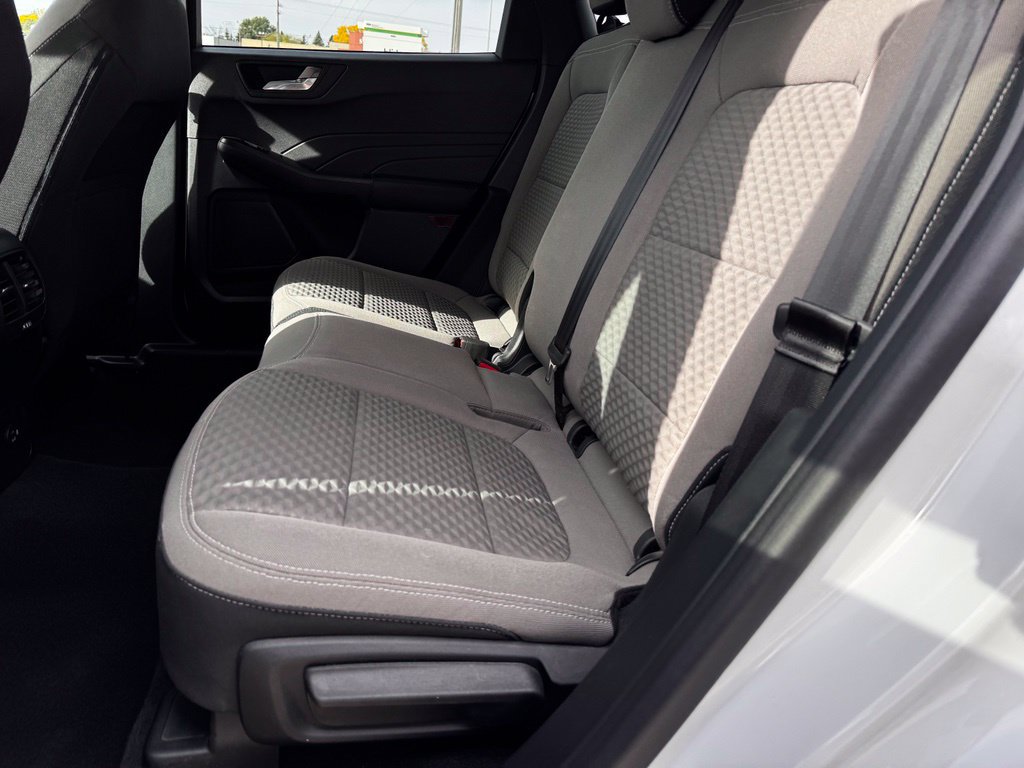 Certified 2021 Ford Escape SE w/ Cold Weather Package AWD/4WD image 11