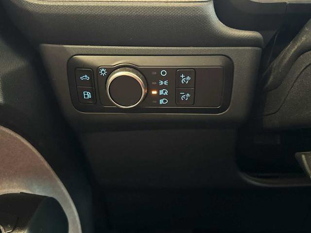 Certified 2023 Ford Maverick XLT w/ XLT Luxury Package image 16