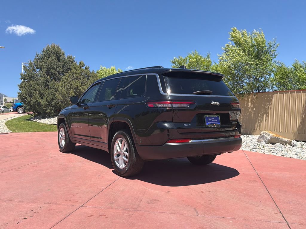 Used 2023 Jeep Grand Cherokee L Laredo AWD/4WD image 6