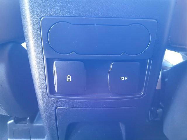 Certified 2022 Ford Explorer XLT w/ Equipment Group 202A image 13