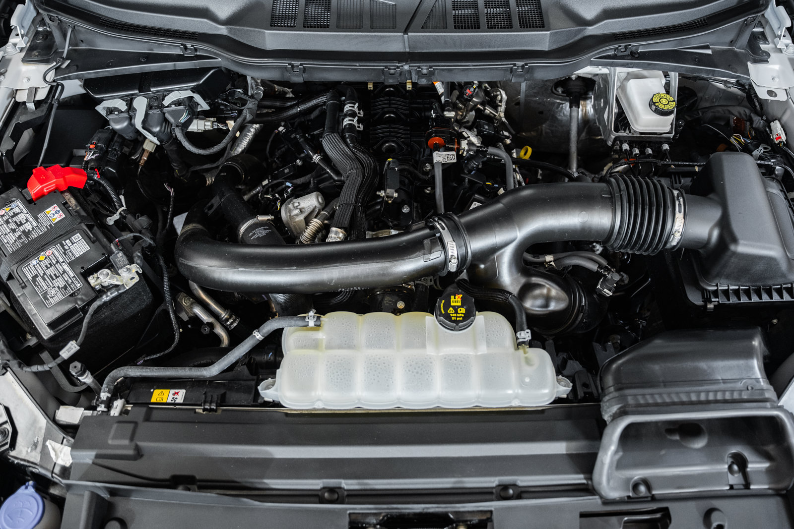 Certified 2025 Ford F150 Lariat AWD/4WD image 23
