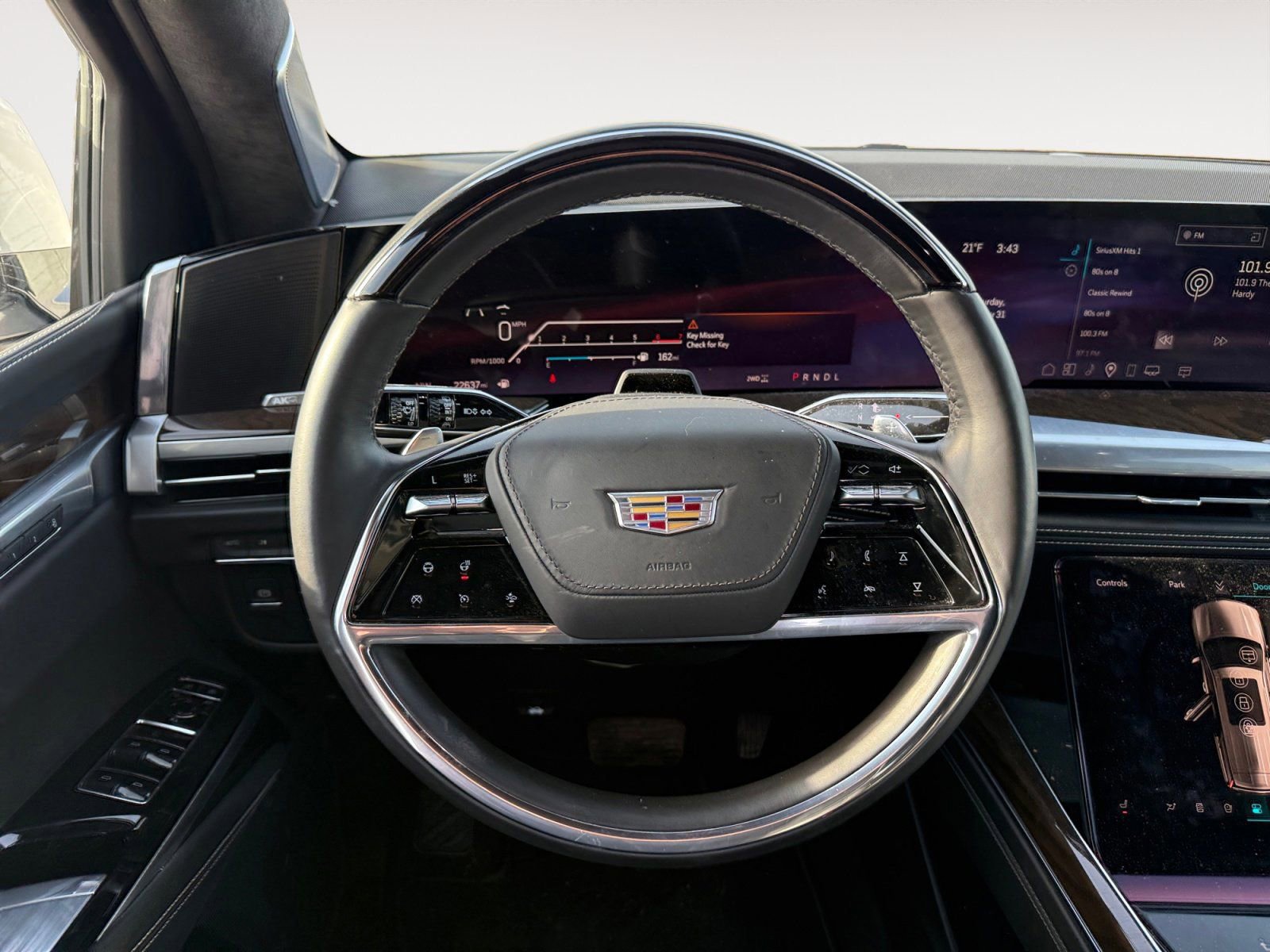 Used 2025 Cadillac Escalade ESV Sport Platinum w/ LPO, Floor Liner Package image 12