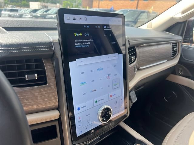 Certified 2024 Ford Expedition Limited AWD/4WD image 14
