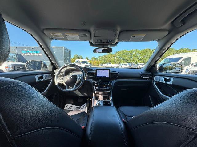 Certified 2022 Ford Explorer Limited AWD/4WD image 12
