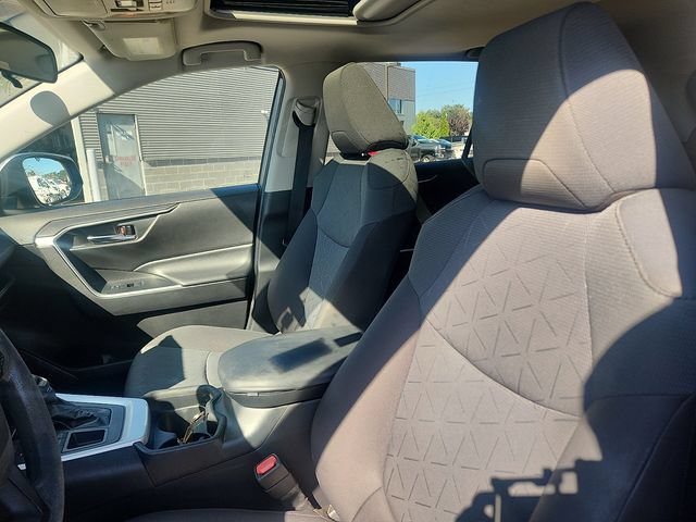 Used 2020 Toyota RAV4 XLE w/ Convenience Package AWD/4WD image 22