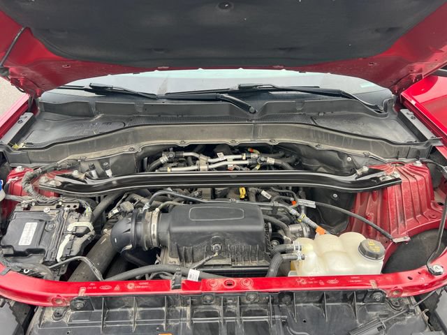 Certified 2024 Ford Explorer ST-Line w/ Class IV Trailer Tow Package AWD/4WD image 33