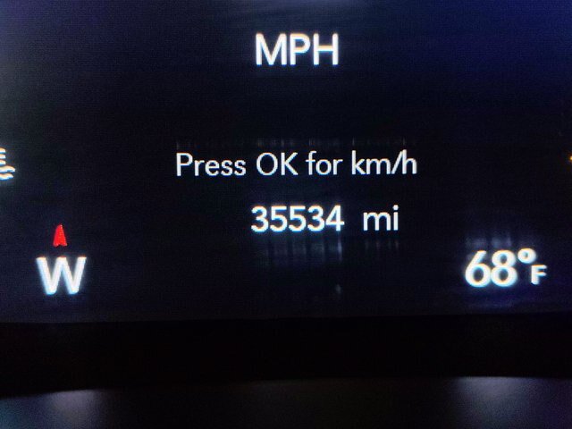 Used 2024 Chrysler Pacifica Touring-L FWD image 40