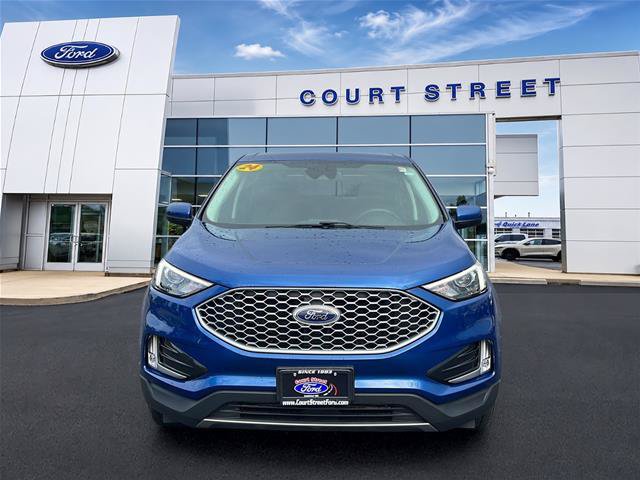 Certified 2023 Ford Edge SEL w/ Convenience Package AWD/4WD image 2