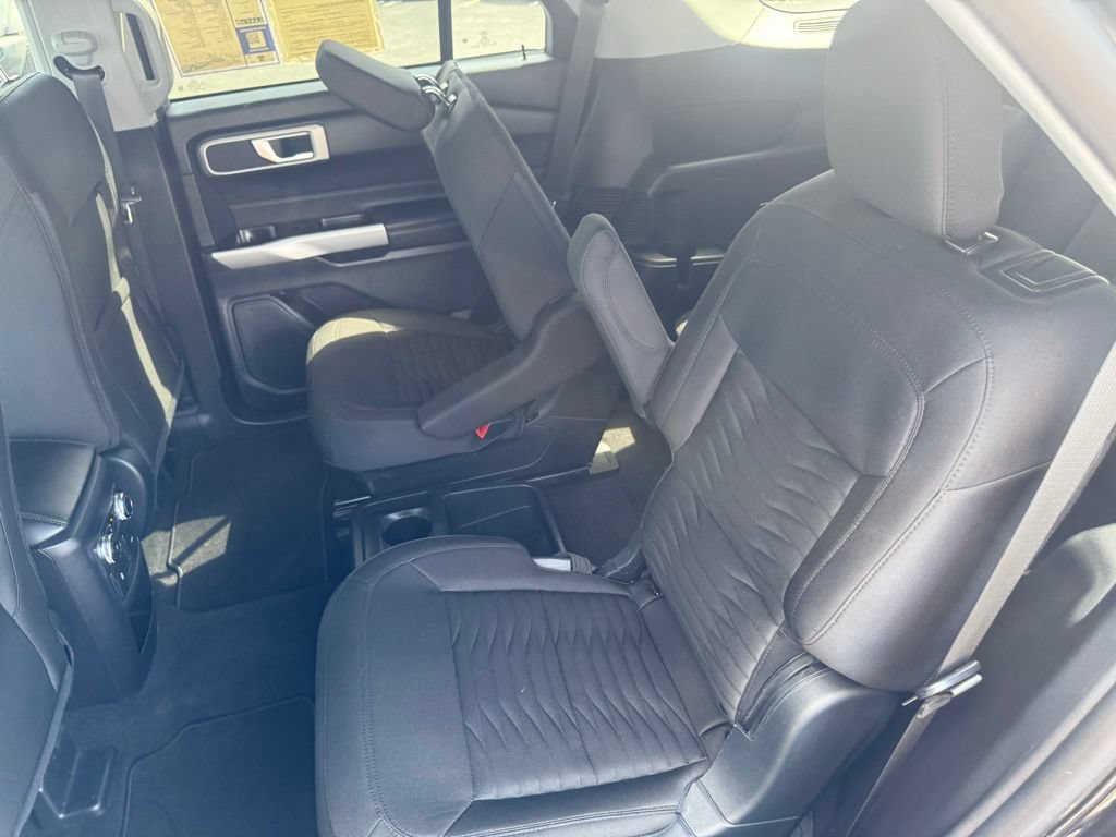 Certified 2021 Ford Explorer XLT RWD image 34