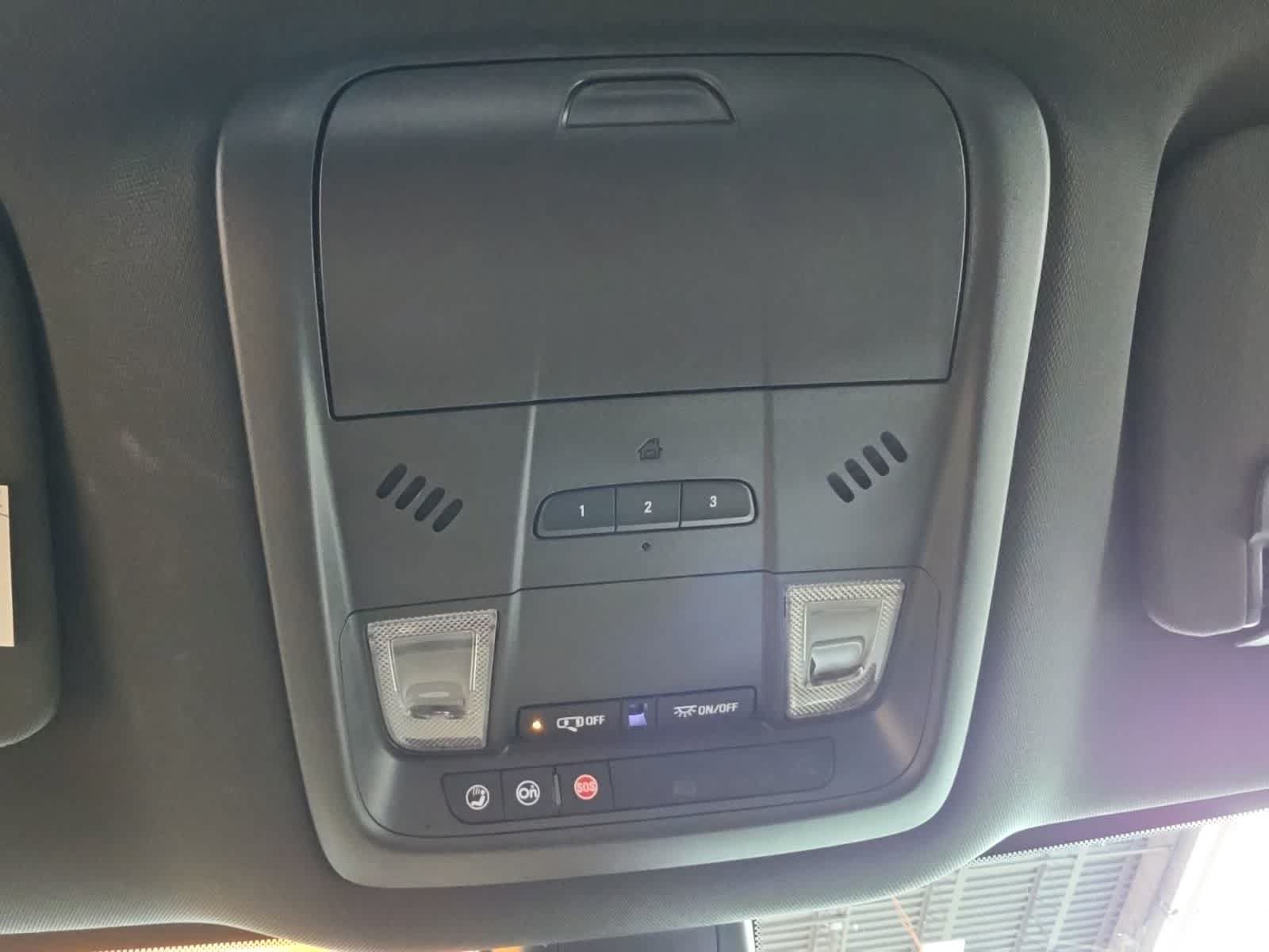 Used 2023 Buick Enclave Essence w/ Sport Touring Edition FWD image 27