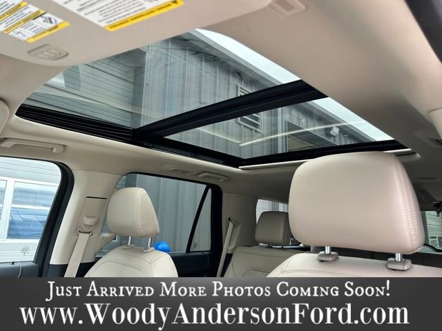 Certified 2023 Ford Expedition Limited image 13