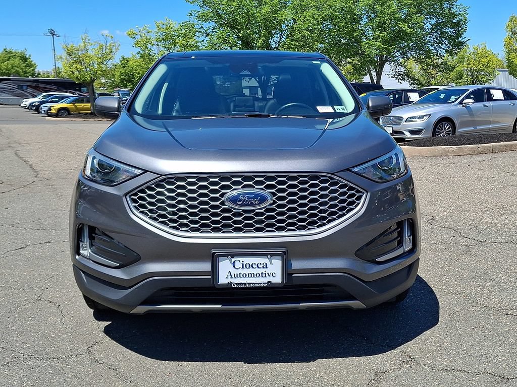 Certified 2024 Ford Edge SEL w/ Convenience Package AWD/4WD image 5
