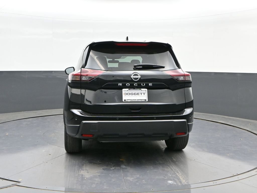 Used 2025 Nissan Rogue SV image 8